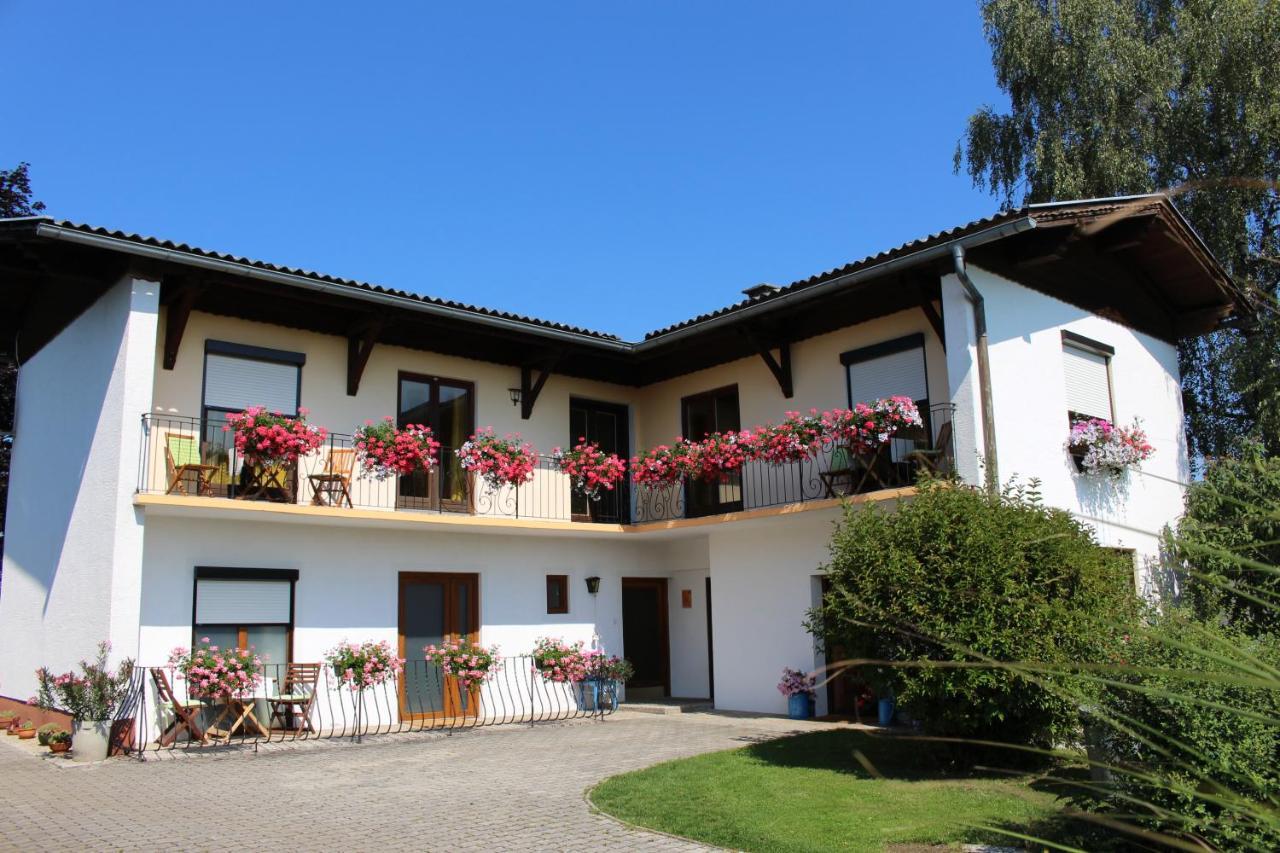 Ferienwohnung "Haus Falle" Schiefling am See Eksteriør bilde